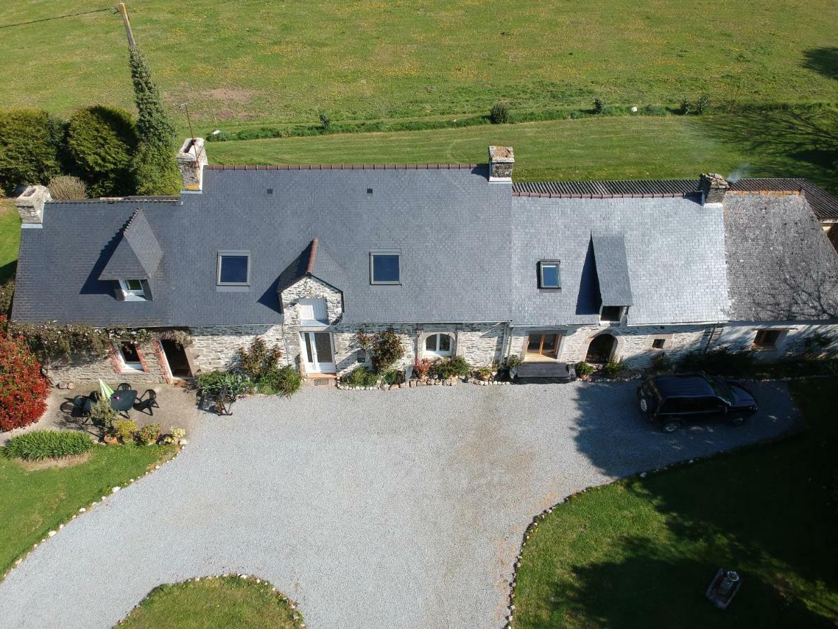 La Ville De Mainguy Josselin Buitenkant foto